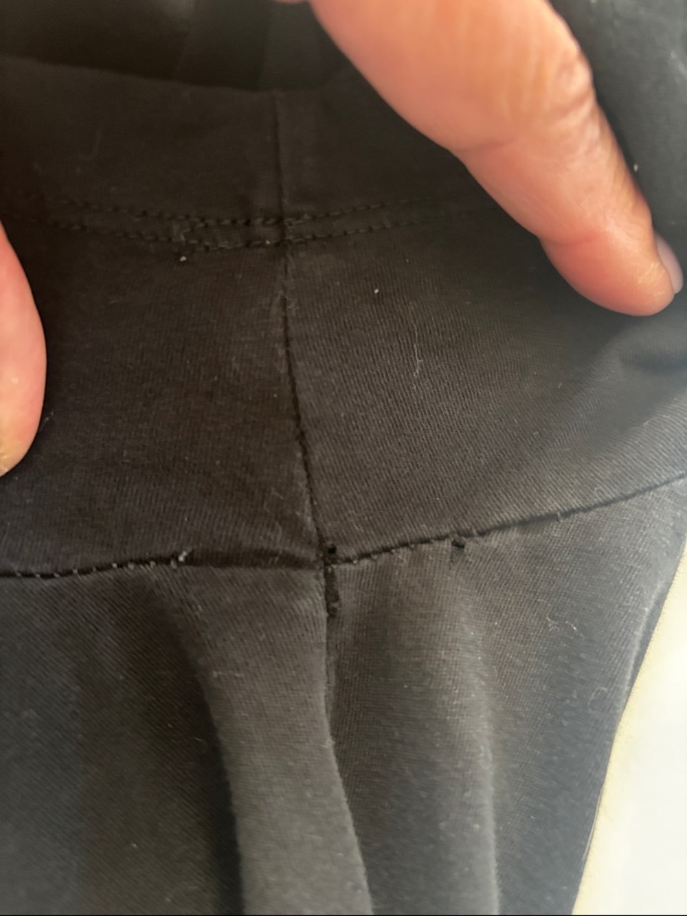 GUCCI BLACK S/S TEE SHIRT WITH BLIND FOR LOVE IN BLUE SEQUINS EMBROIDERED BEE - Picture 16 of 16